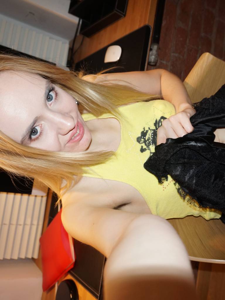meet singles for sex Portsmouth